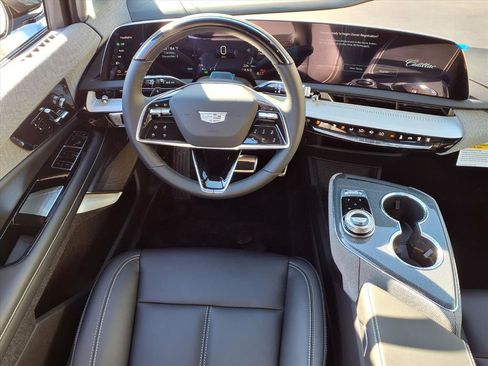 New 2026 Cadillac Optiq Sport 1 image 11