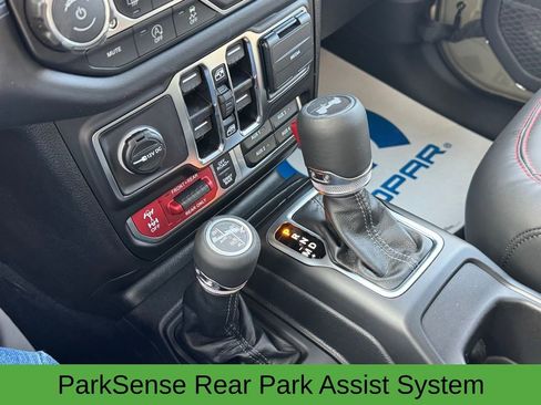 New 2026 Jeep Wrangler Unlimited Rubicon image 10