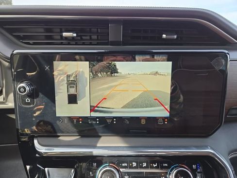 Used 2024 GMC Sierra 1500 Denali Ultimate image 31