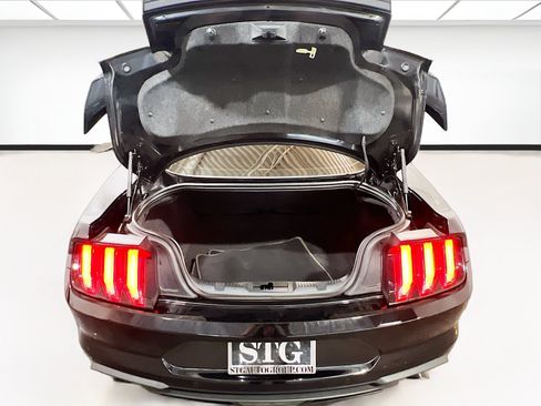 Used 2022 Ford Mustang Premium w/ Equipment Group 201A RWD image 18