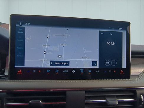 Certified 2024 Lincoln Corsair Reserve w/ Equipment Group 201A image 16