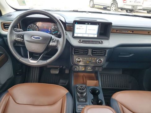 Used 2022 Ford Maverick Lariat image 8