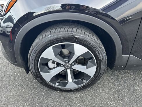 New 2026 Volvo XC40 B5 Plus w/ Climate Package image 10