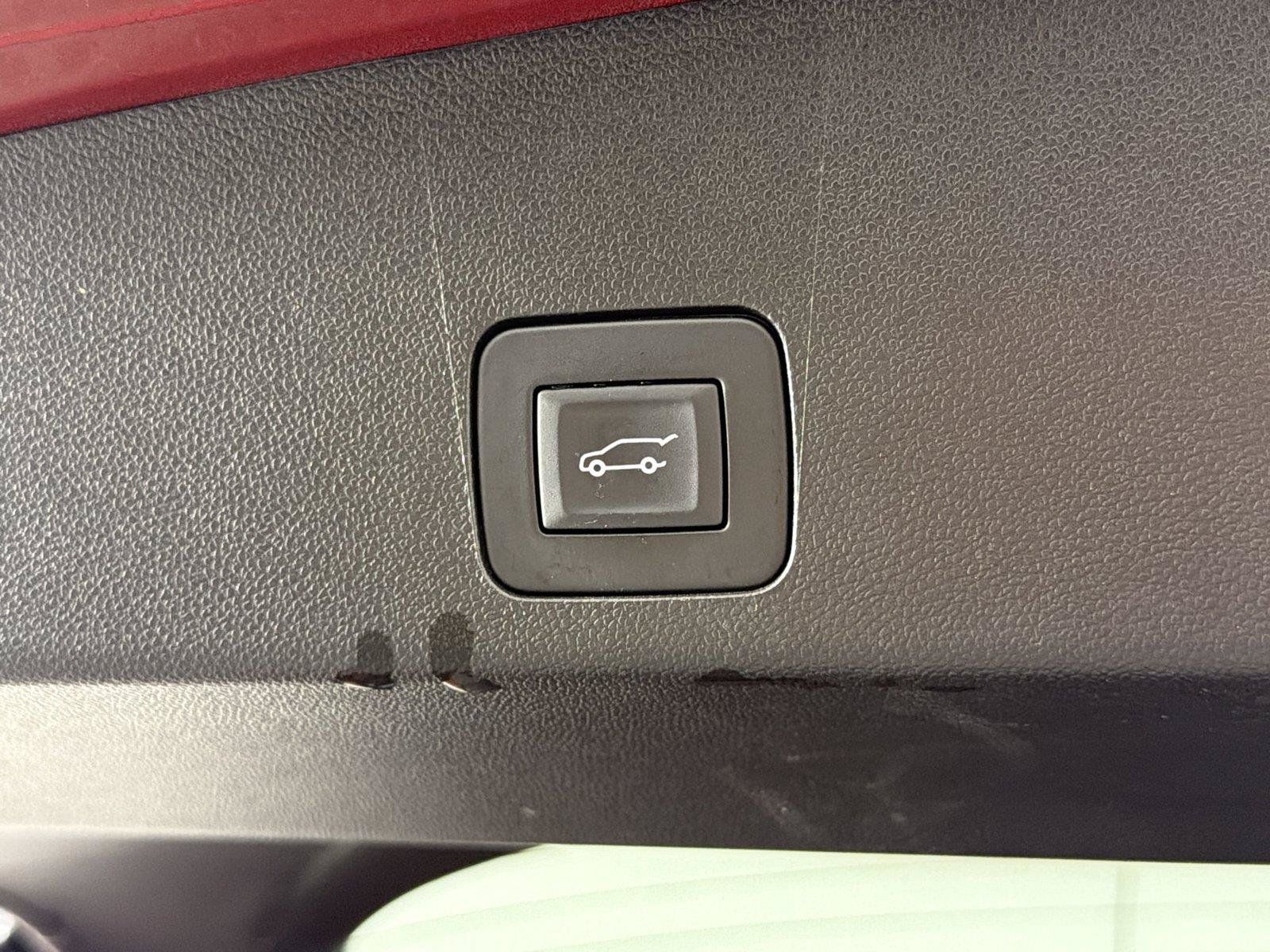 Certified 2023 Buick Encore GX Select w/ Experience Buick Package FWD image 17