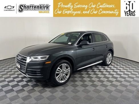 Used 2018 Audi Q5 2.0T Premium Plus w/ Premium Plus Package AWD/4WD image 1