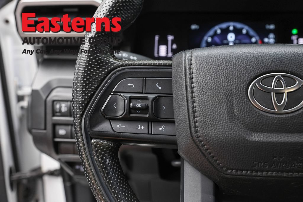 Used 2025 Toyota Tacoma SR RWD image 15