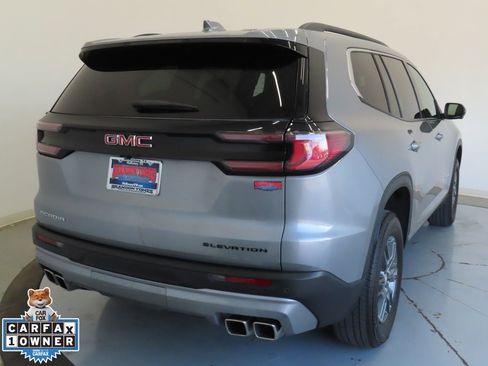 Used 2025 GMC Acadia Elevation image 4