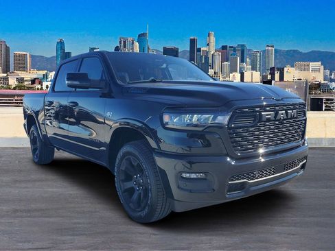 New 2026 RAM 1500 4x4 Crew Cab image 3