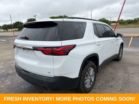 Used 2022 Chevrolet Traverse LT image 7