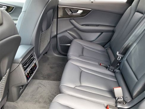 New 2025 Audi Q7 2.0T Premium Plus image 10
