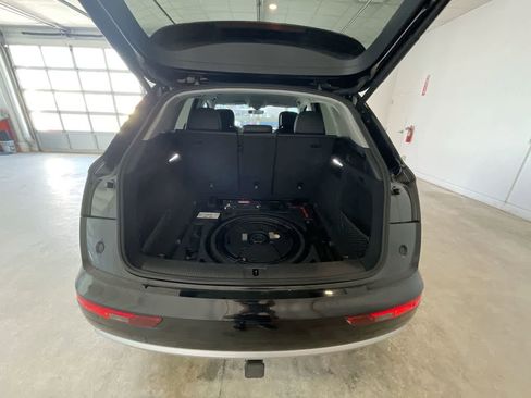 Used 2019 Audi Q5 2.0T Premium image 23