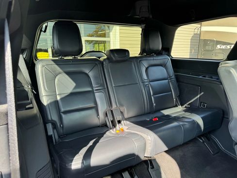Used 2022 Lincoln Navigator Reserve image 32