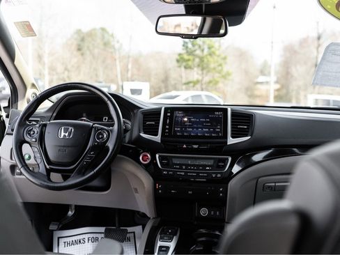 Used 2016 Honda Pilot Elite image 6