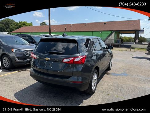 Used 2020 Chevrolet Equinox LS w/ LS Convenience Package FWD image 5