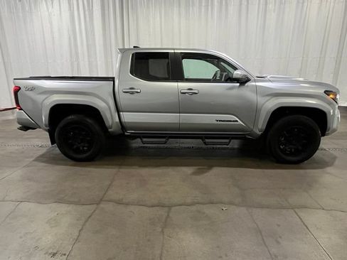Certified 2024 Toyota Tacoma TRD Sport w/ TRD Sport Premium Package AWD/4WD image 3