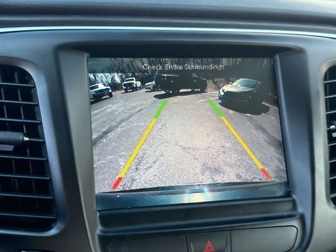 Used 2016 Chrysler 200 Limited w/ Anniversary Edition FWD image 30