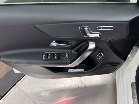 Used 2019 Mercedes-Benz A 220 image 17