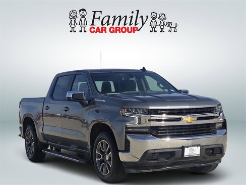 Used 2021 Chevrolet Silverado 1500 LT w/ Texas Edition Plus image 2