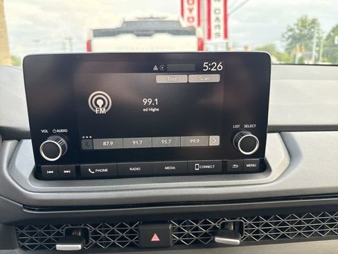 Used 2023 Honda Accord EX image 21