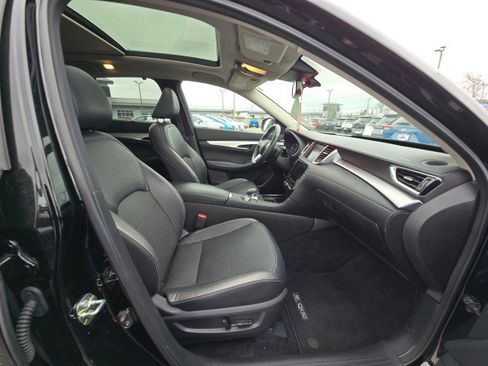 Used 2021 INFINITI QX50 Sensory AWD/4WD image 11