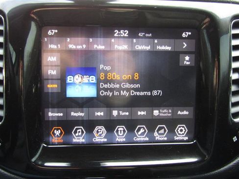 Used 2018 Jeep Compass Limited image 18