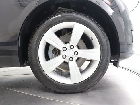 Used 2018 Land Rover Range Rover Velar S AWD/4WD image 44