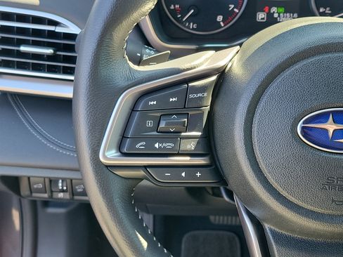 Certified 2025 Subaru Outback Limited image 27