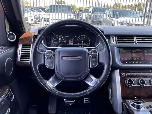 Used 2017 Land Rover Range Rover Supercharged AWD/4WD image 7