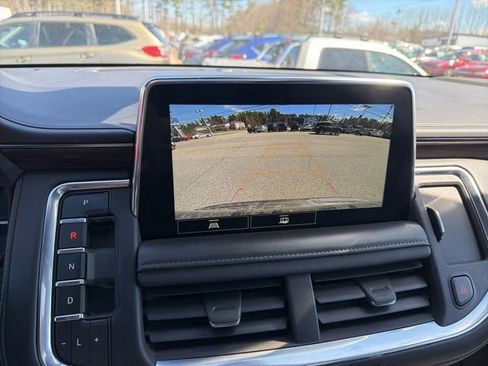 Used 2021 Chevrolet Suburban Z71 image 6