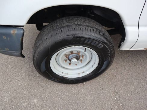 Used 2013 Ford E-250 and Econoline 250 w/ Commercial Cargo Van Pkg image 32