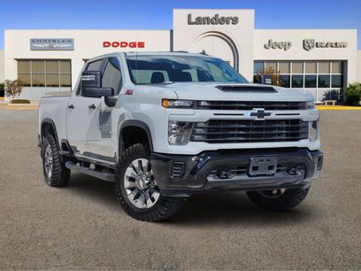 Used 2025 Chevrolet Silverado 2500 Custom w/ Custom Convenience Package