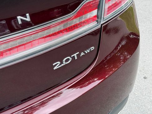 Used 2017 Lincoln MKZ Reserve w/ Climate Package AWD/4WD image 12