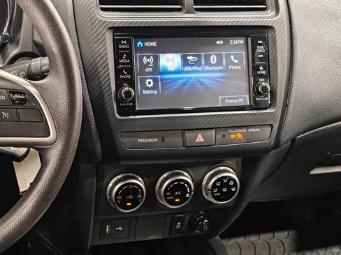 Used 2023 Mitsubishi Outlander Sport ES AWD/4WD image 6