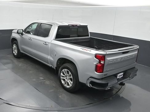 Used 2022 Chevrolet Silverado 1500 LTZ w/ Technology Package AWD/4WD image 42
