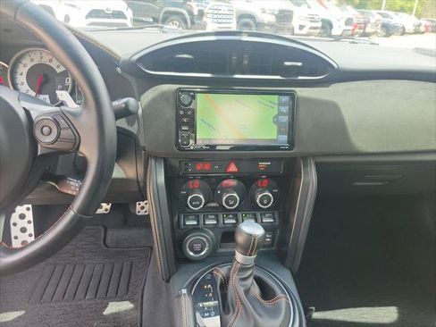 Certified 2017 Toyota 86 860 Special Edition RWD image 24