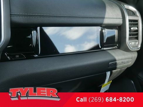 New 2026 RAM 1500 Laramie w/ Night Edition AWD/4WD image 44