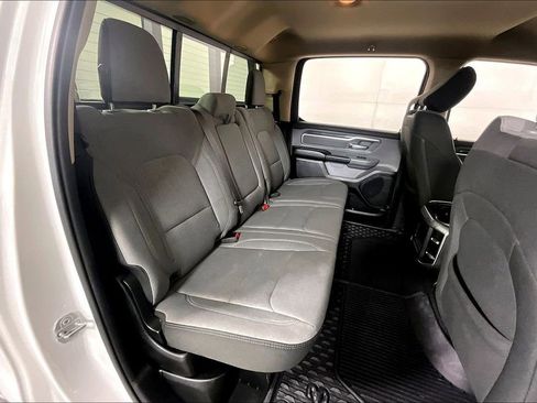 Used 2019 RAM 1500 Big Horn AWD/4WD image 26