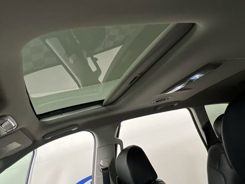 Used 2022 Kia Telluride EX w/ EX Premium Package image 20