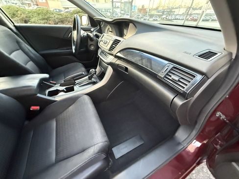 Used 2013 Honda Accord Sport image 41