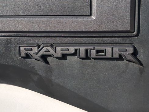 Certified 2019 Ford F150 Raptor w/ Equipment Group 802A Luxury image 39