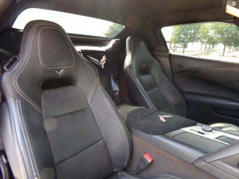 Used 2014 Chevrolet Corvette Stingray Convertible w/ 2LT Preferred Equipment Group RWD image 27
