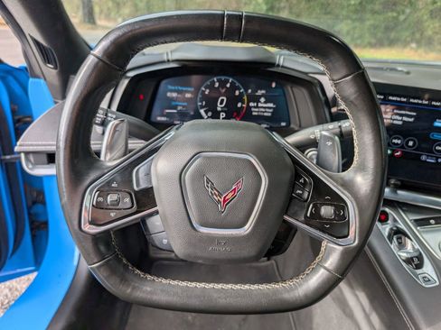 Used 2021 Chevrolet Corvette Stingray Coupe w/ 1LT image 20