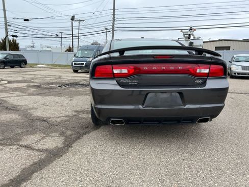 Used 2014 Dodge Charger R/T image 23