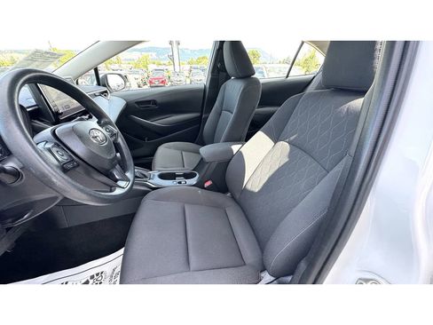 Used 2024 Toyota Corolla LE image 18