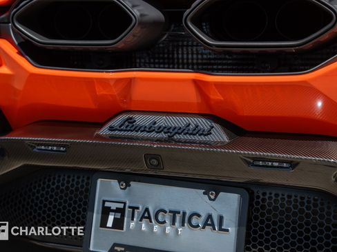 Used 2024 Lamborghini Revuelto AWD/4WD image 14