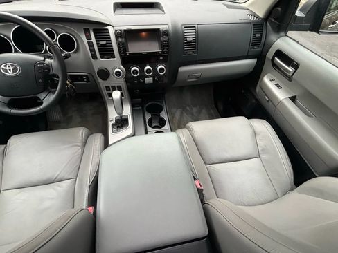 Used 2008 Toyota Sequoia Limited image 26