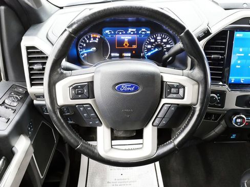 Used 2022 Ford F250 Lariat w/ Lariat Ultimate Package AWD/4WD image 24