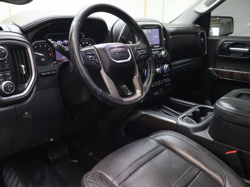Used 2021 GMC Sierra 1500 Denali w/ Denali Ultimate Package AWD/4WD image 16