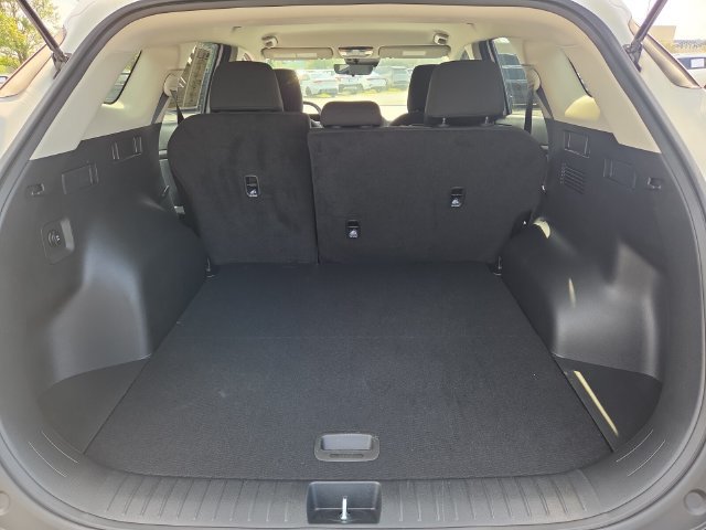 Certified 2026 Kia Sportage LX AWD/4WD image 16