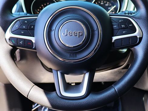 Used 2018 Jeep Compass Sport AWD/4WD image 53